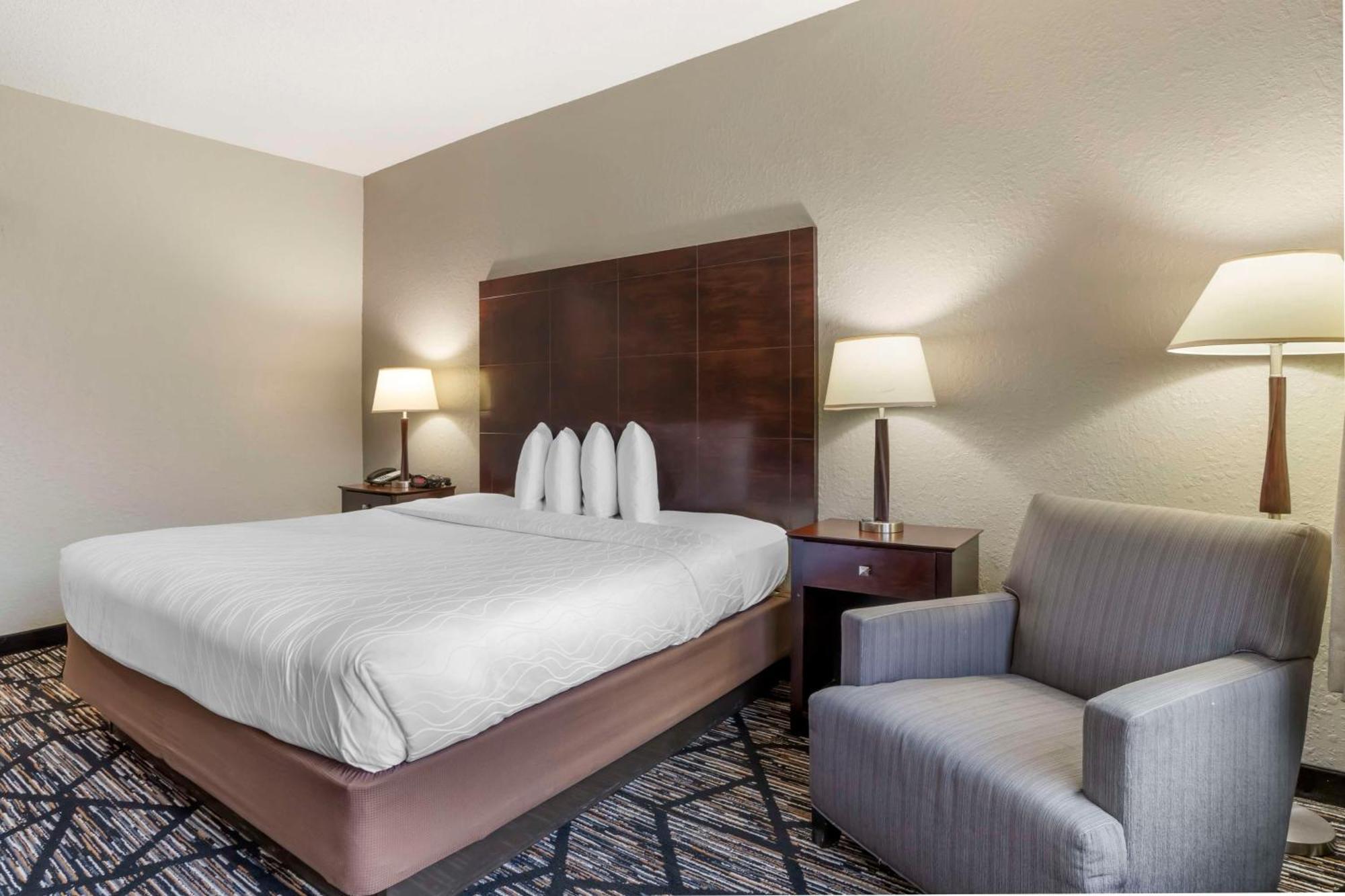 Best Western Plus Hobby Airport Inn And Suites Houston Esterno foto