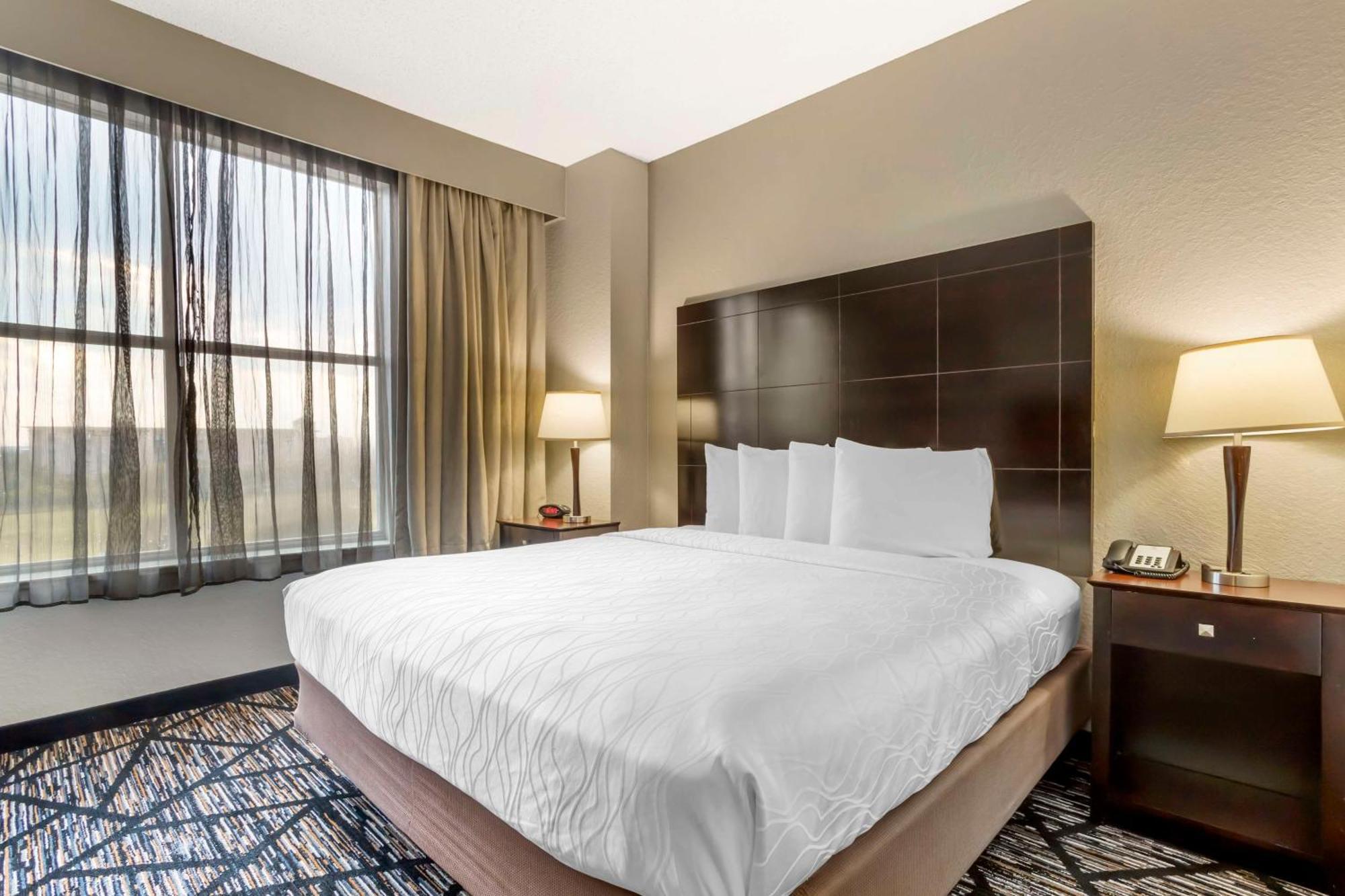 Best Western Plus Hobby Airport Inn And Suites Houston Esterno foto